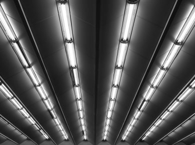 Les Luminaires Linéaires : La Solution d'Éclairage Moderne et Élégante pour Votre Espace